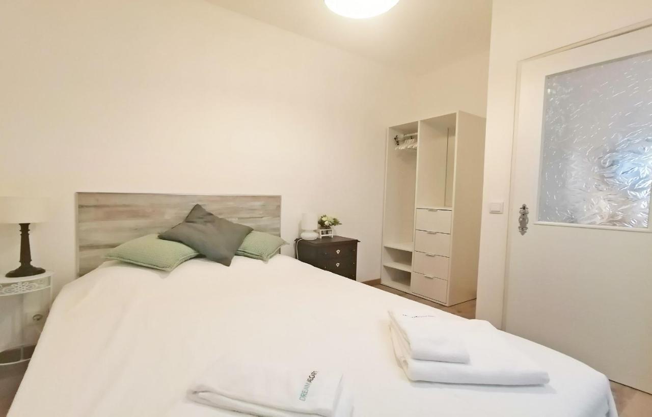 דירות לאגוּ‏ש A41 - Olive Tree Street 1 Bed Flat מראה חיצוני תמונה
